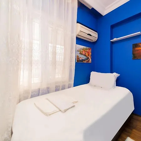 Refreshing Flat With Backyard 600 M To Duden Waterfalls Appartamento *