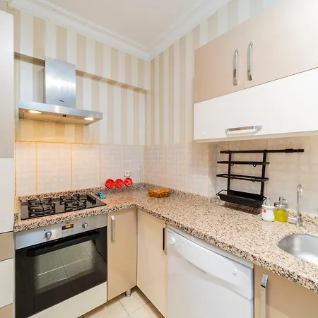 Apartman Refreshing Flat With Backyard 600 M To Duden Waterfalls