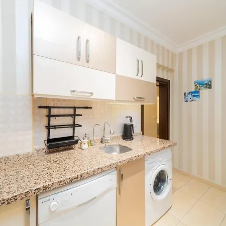 Daire Refreshing Flat With Backyard 600 M To Duden Waterfalls *